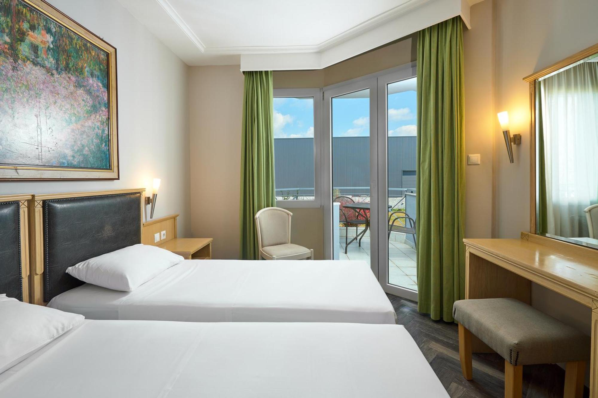 Iris Hotel Thermi Exterior photo